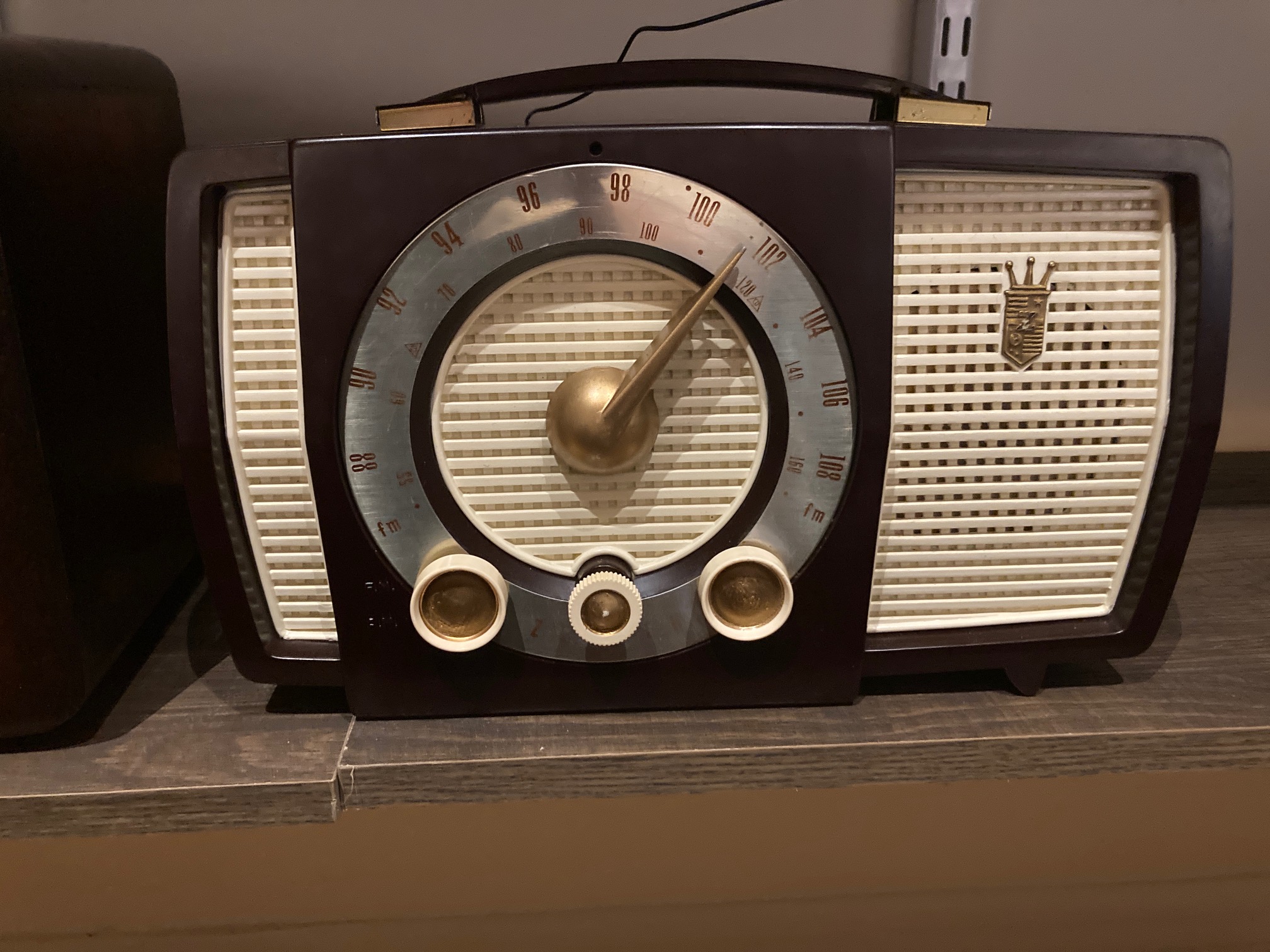 1955 Zenith Y724 AM/FM